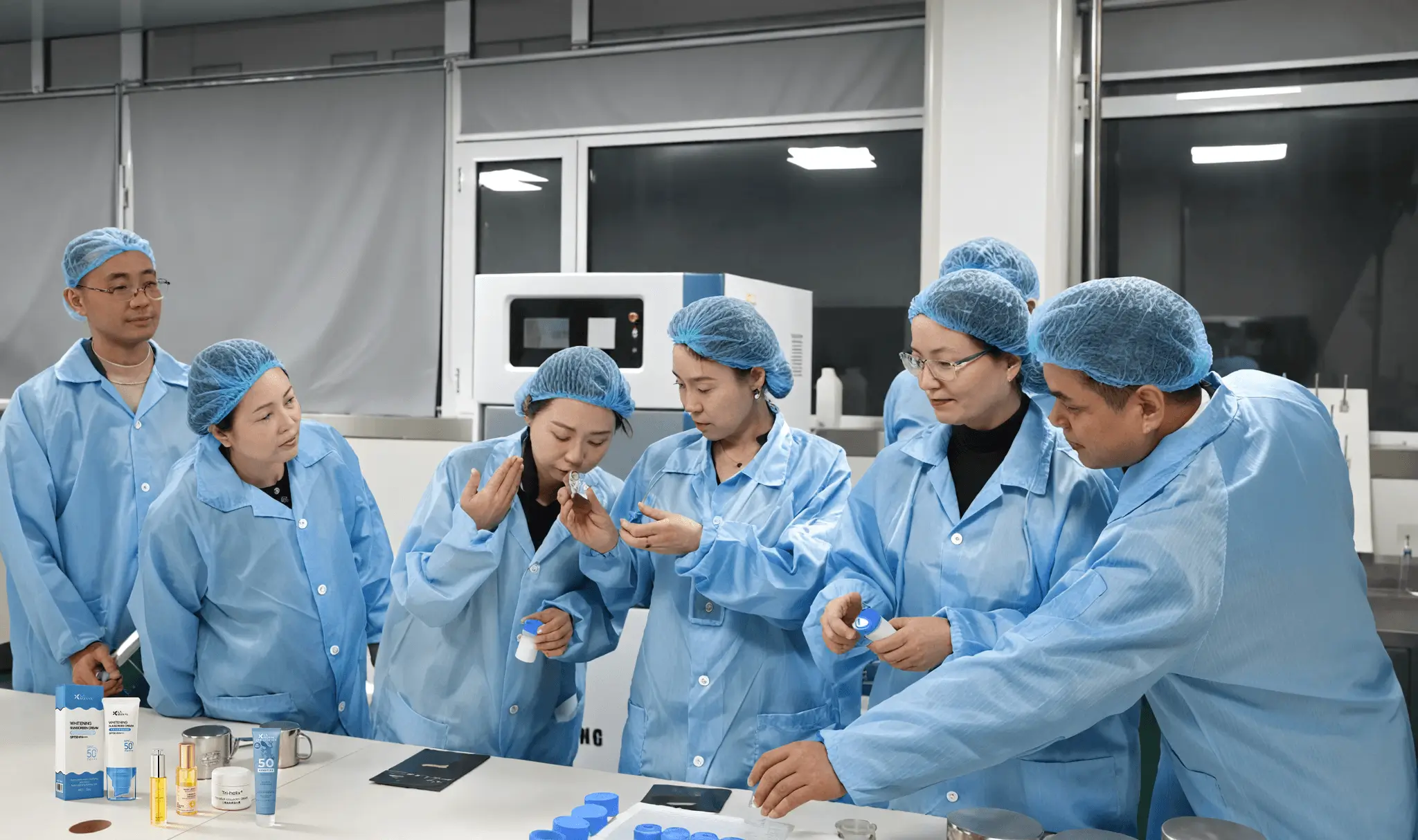 Sunscreen Manufacturer R&D and production team in our Guangzhou lab