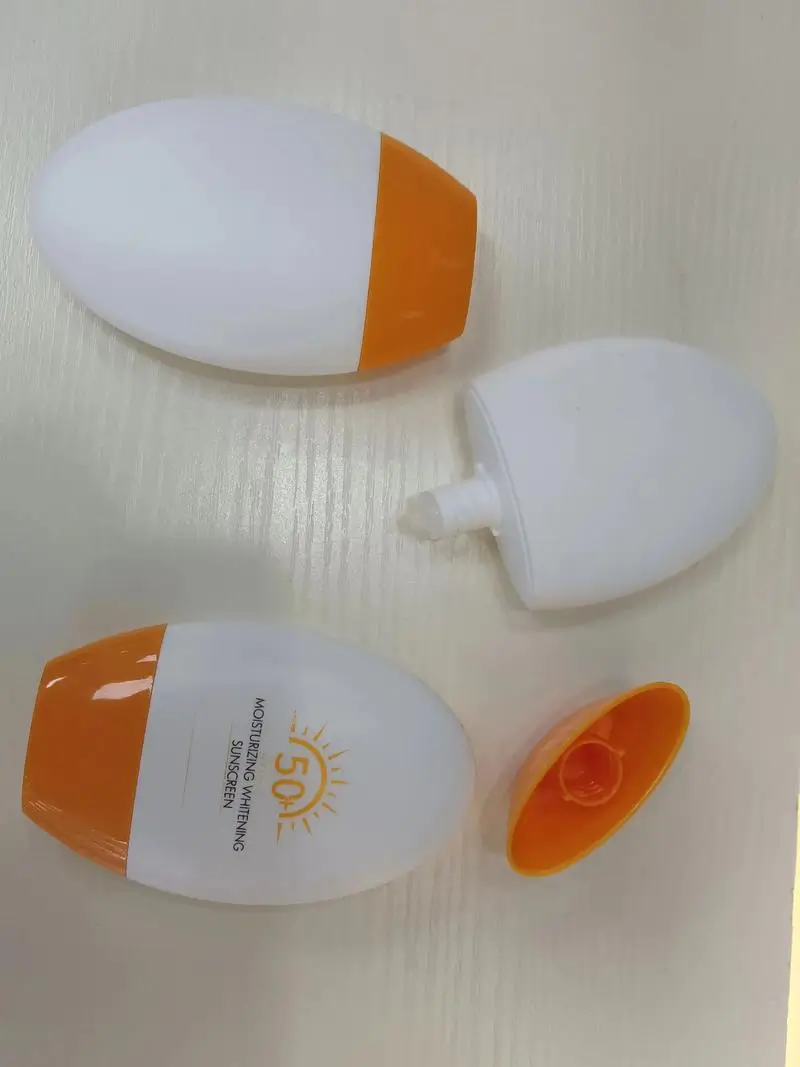 Private label waterproof sunscreen manufacturing line showing custom reef-safe SPF 50 batches ready for bulk wholesale and brand labeling – trusted supplier for water-resistant formulas